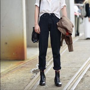 Levis 550 Relaxed Fit Tapered Leg Black Jeans